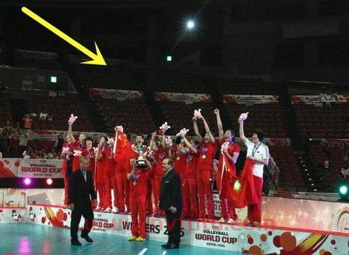 中国女排夺冠日本观众离场 夺冠 3天票房破1.6亿,为何网友认为有遗憾