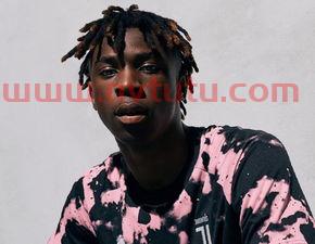 尤文下赛季比赛服c罗胸前jeep蓝色球衣哪一场