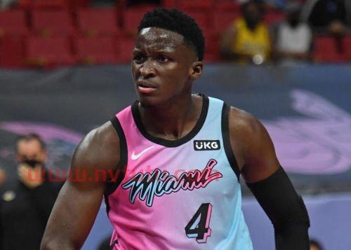 沃克底薪加盟快船球员体育运动员冠军代言多少钱