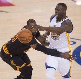 骑士拿总冠军公平吗,詹姆斯带领骑士夺得NBA总冠军对他意义有多大